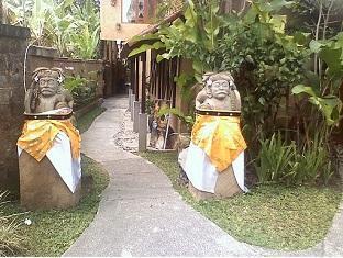 Tunjung Mas Bungalow Ubud Exterior foto